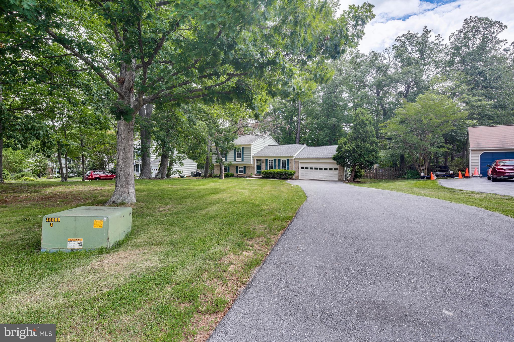 Long Driveway + 2 Car Garage
