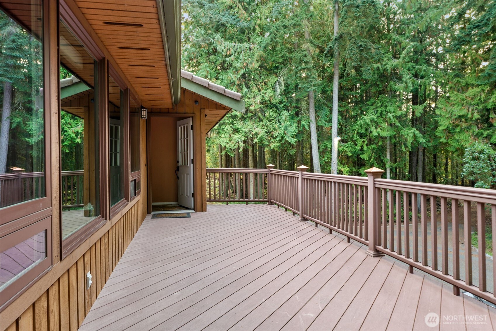 338 Fern Road Port Angeles, WA 98362 - Photo 3 of 34 Gallery Image 3