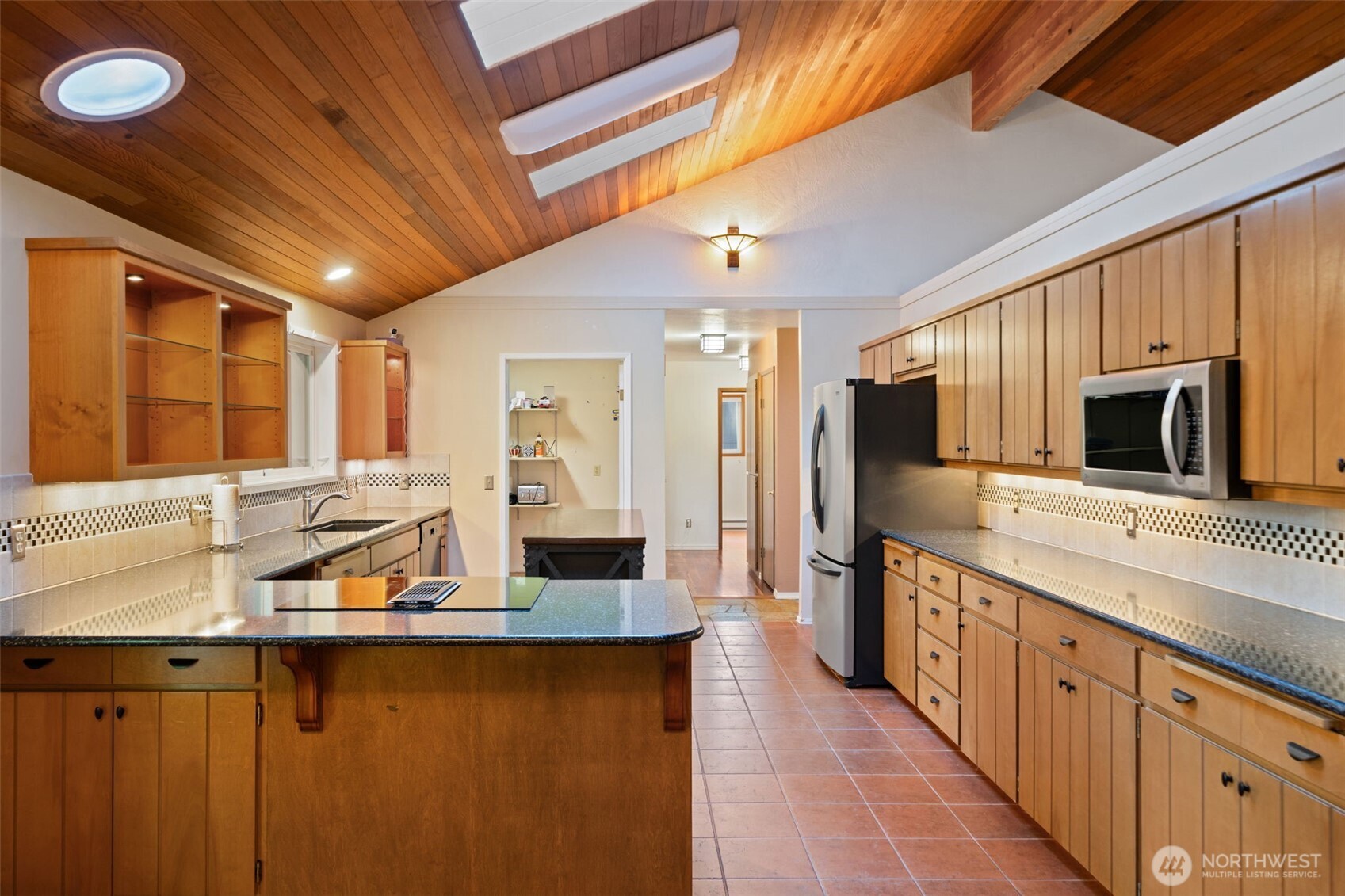 338 Fern Road Port Angeles, WA 98362 - Photo 9 of 34 Gallery Image 9