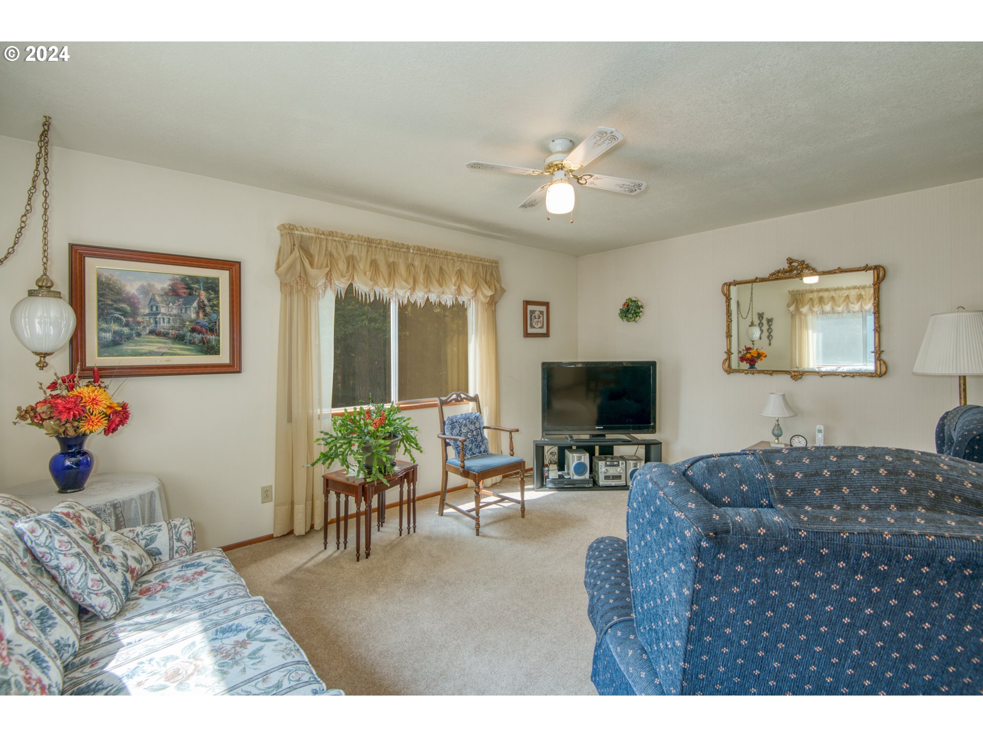 20125 South Lower Highland Road Beavercreek, OR 97004 - Photo 6 of 48 Gallery Image 6