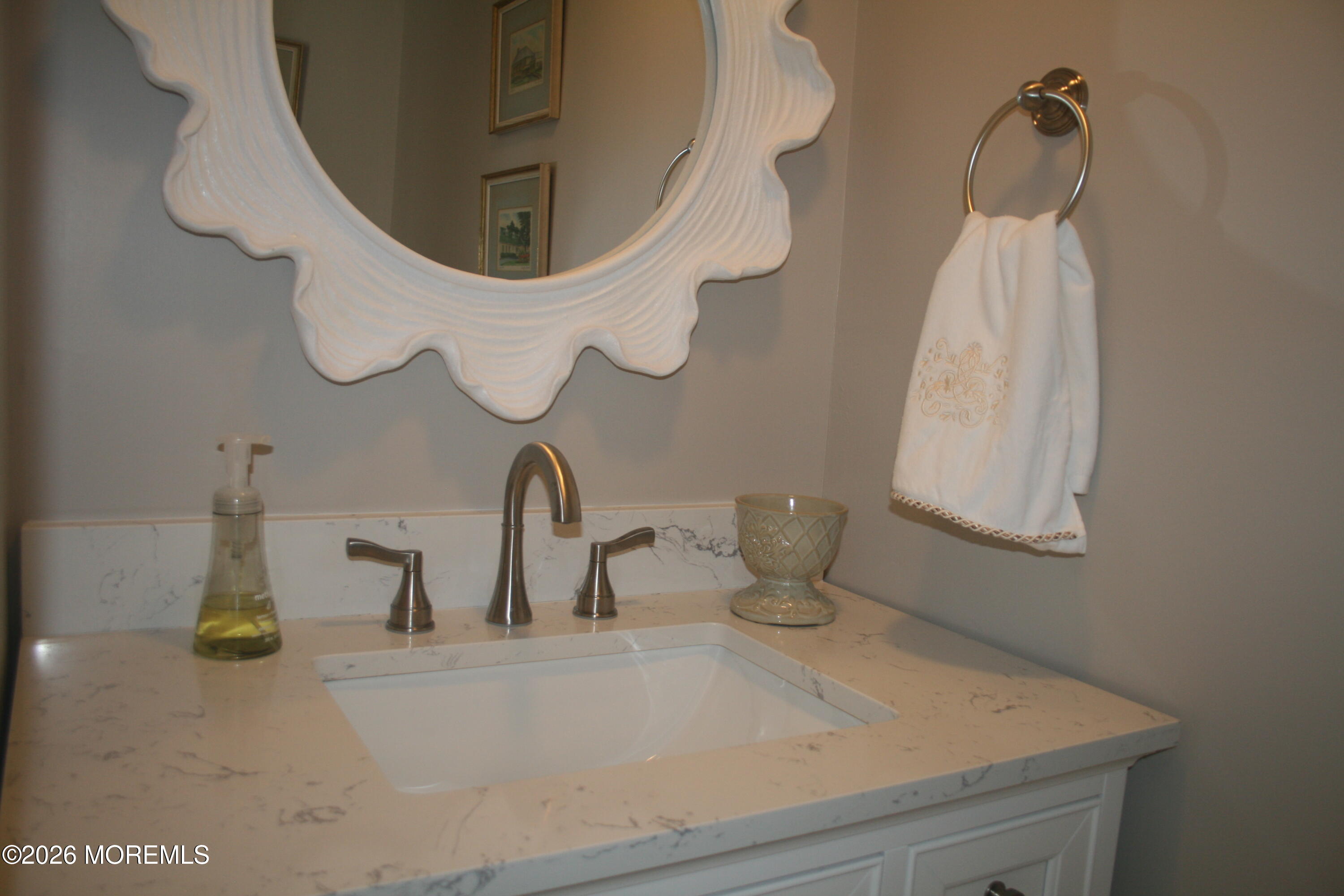 16 Apple Drive Spring Lake, NJ 07762 - Photo 9 of 27 21A380F9-ACD5-4A51-AFB8-925E6B059649