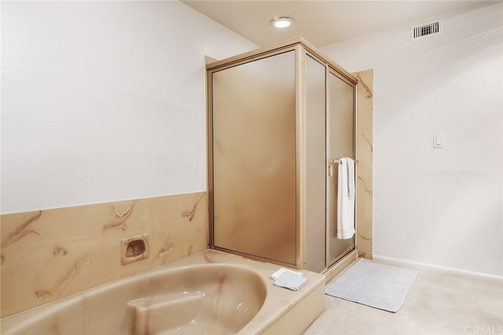 6352 Riviera Circle Long Beach, CA 90815 - Photo 26 of 31 Gallery Image 26