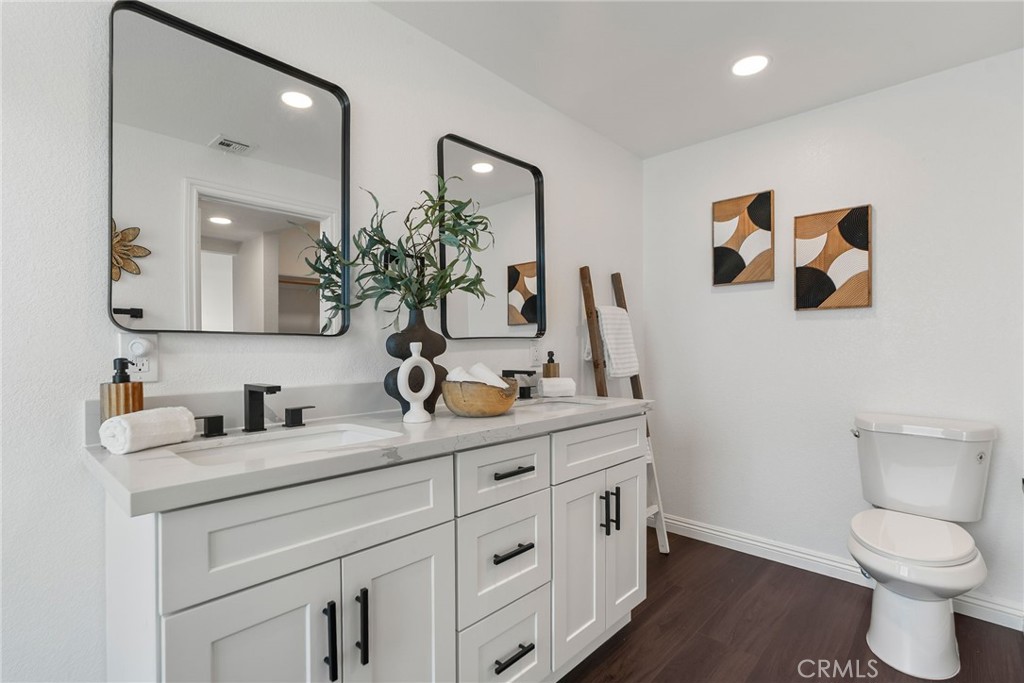 281 South Willdan Road Anaheim, CA 92808 - Photo 26 of 61