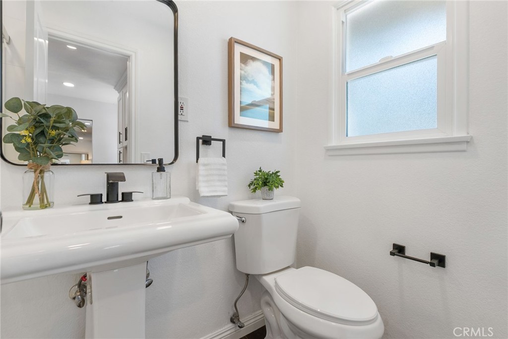 281 South Willdan Road Anaheim, CA 92808 - Photo 36 of 61