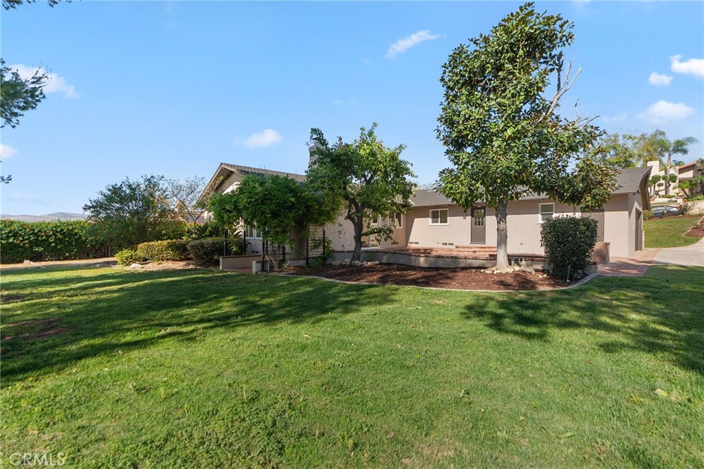 281 South Willdan Road Anaheim, CA 92808 - Photo 43 of 61