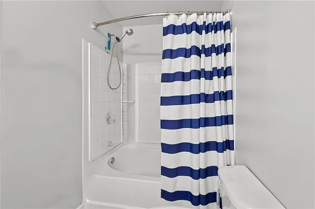 a view of a workspace with furniture