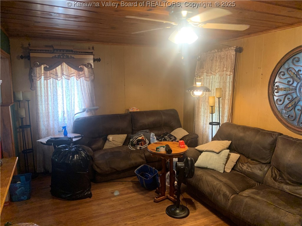 11861 Coal River Road St. Albans, WV 25177 - Photo 12 of 16 Gallery Image 12