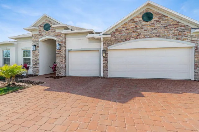 $625,000 | 2214 Elegant Manor Circle, Edgewater, FL 32141