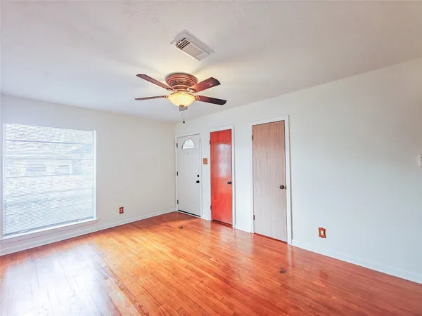 $275,000 | 3717 Newton Drive, Pasadena, TX 77503