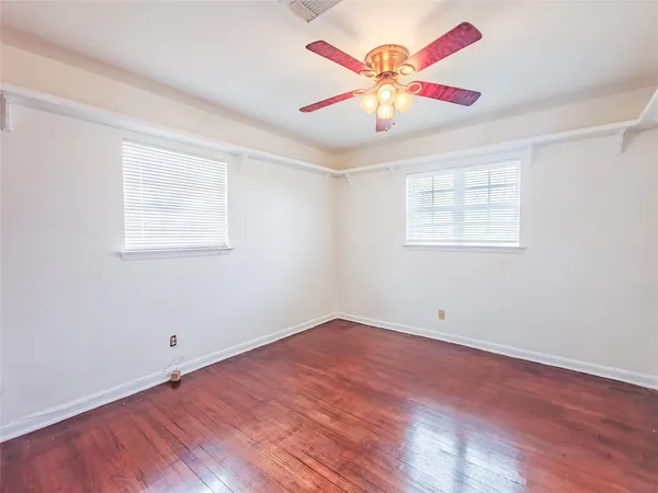 $275,000 | 3717 Newton Drive, Pasadena, TX 77503