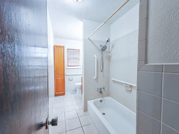 $275,000 | 3717 Newton Drive, Pasadena, TX 77503