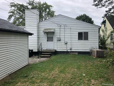 12809 Prospect Avenue Warren, MI 48089 - Photo 2 of 13