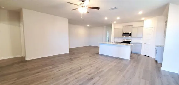 $2,500 | 808 Marigold Street, Princeton, TX 75407