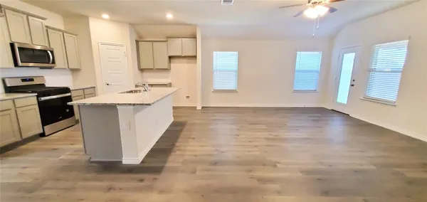 $2,500 | 808 Marigold Street, Princeton, TX 75407