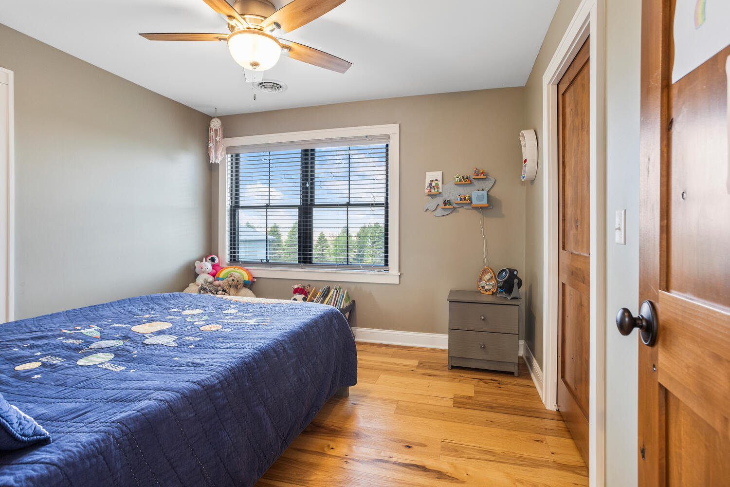 1335 2250 East St. Joseph, IL 61873 - Photo 41 of 68 a spacious bedroom with a bed and a window