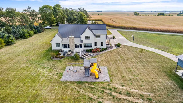 $1,450,000 | 1335 2250 East, St. Joseph, IL 61873