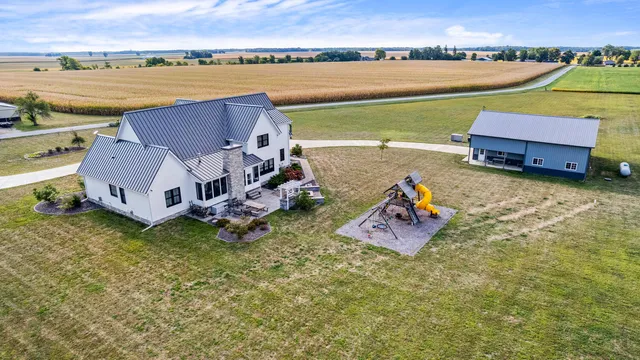 $1,450,000 | 1335 2250 East, St. Joseph, IL 61873