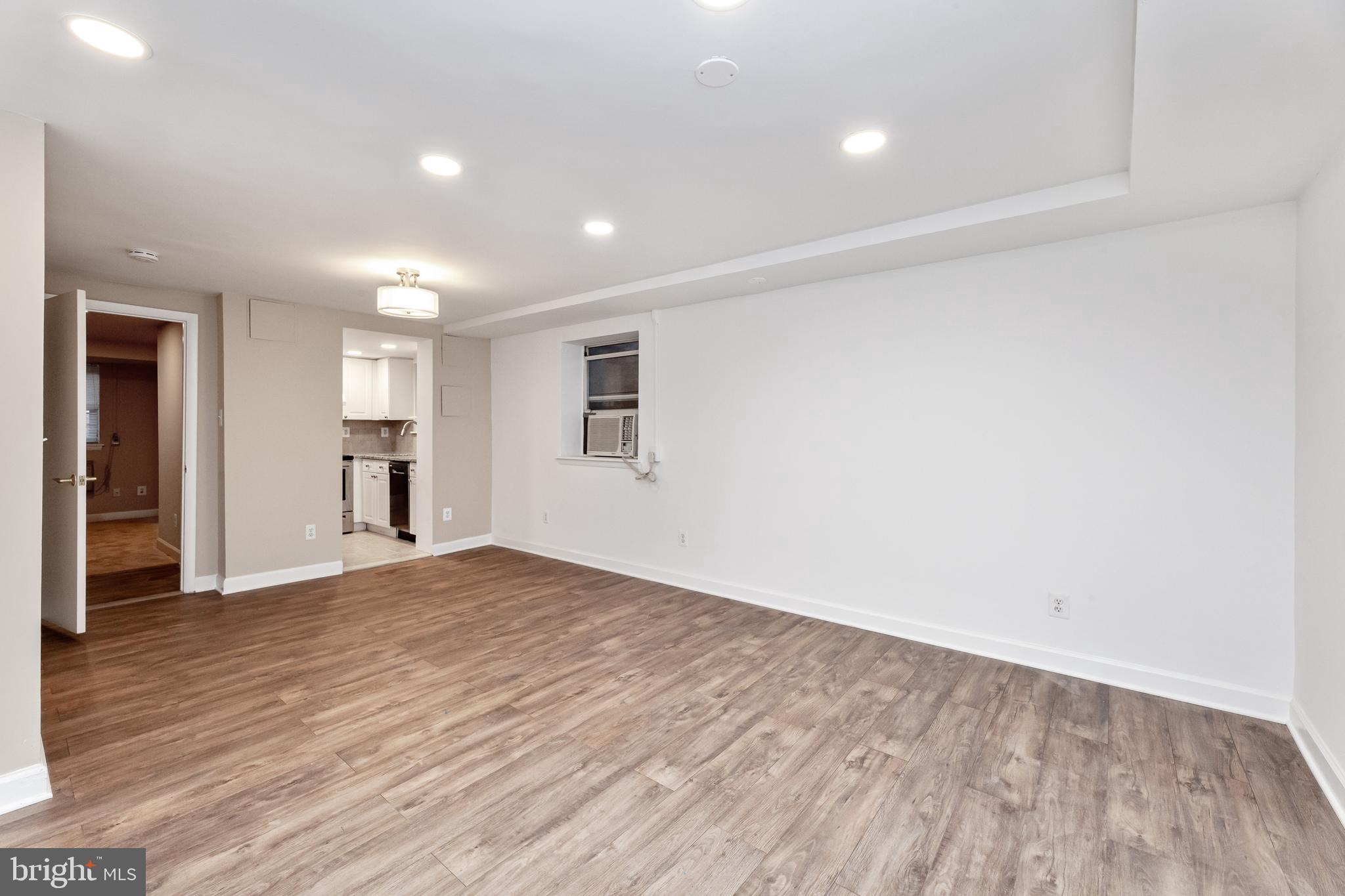 4635 20th Road North, Unit A Arlington, VA 22207 - Photo 4 of 31
