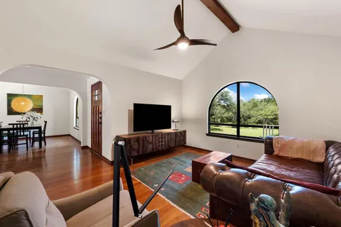 $1,375,000 | 105 Laurelwood Drive North, Austin, TX 78733