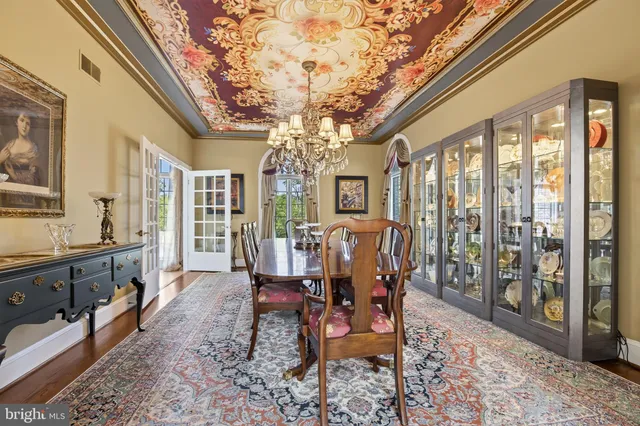 a view of outdoor space yard and patio