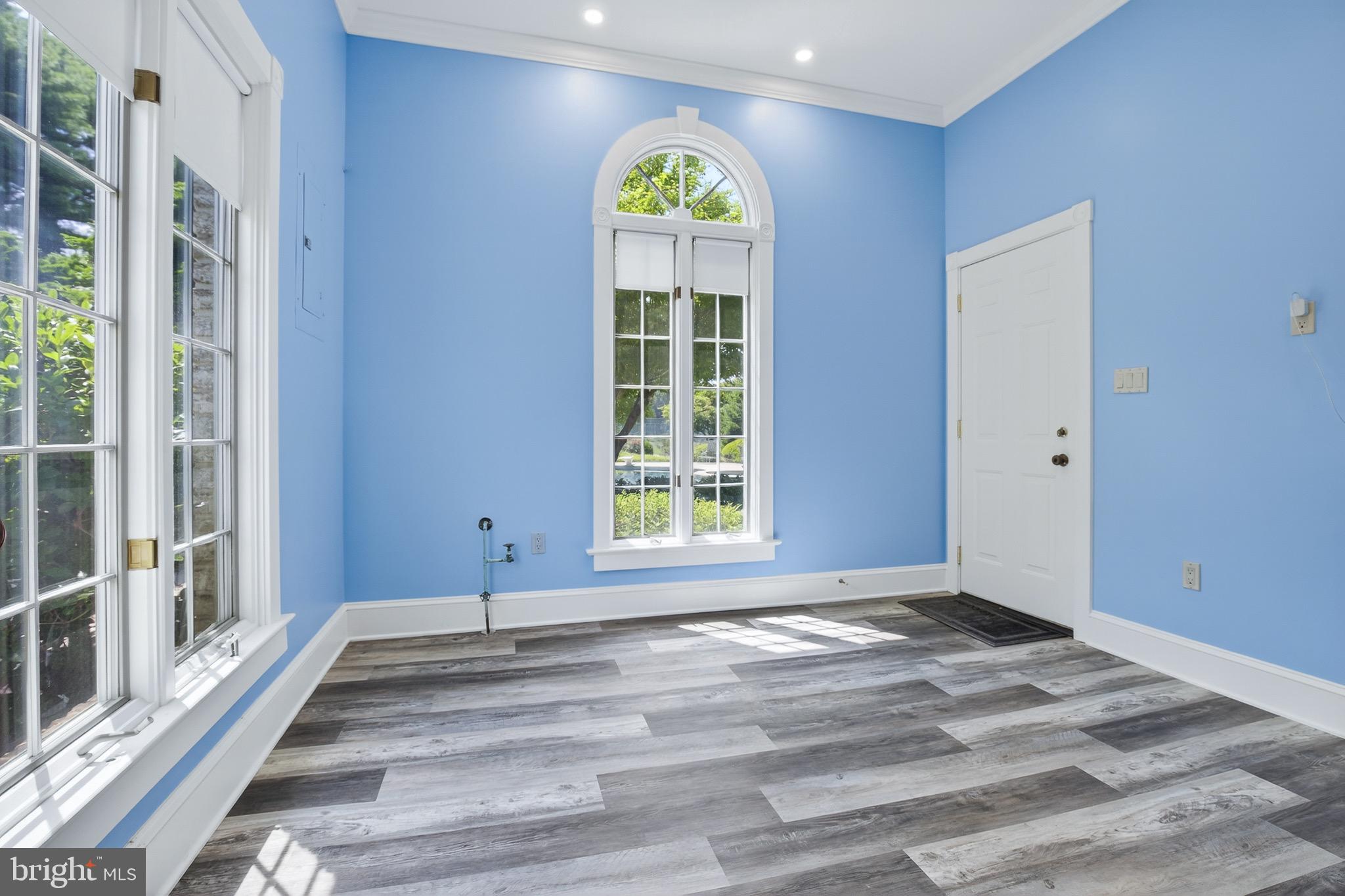 1505 Newport Road Manheim, PA 17545 - Photo 72 of 126 Pool Changing Room