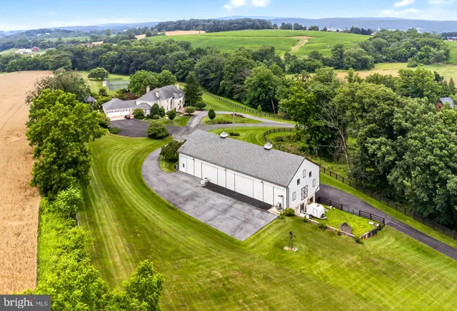 $3,000,000 | 1505 Newport Road, Manheim, PA 17545