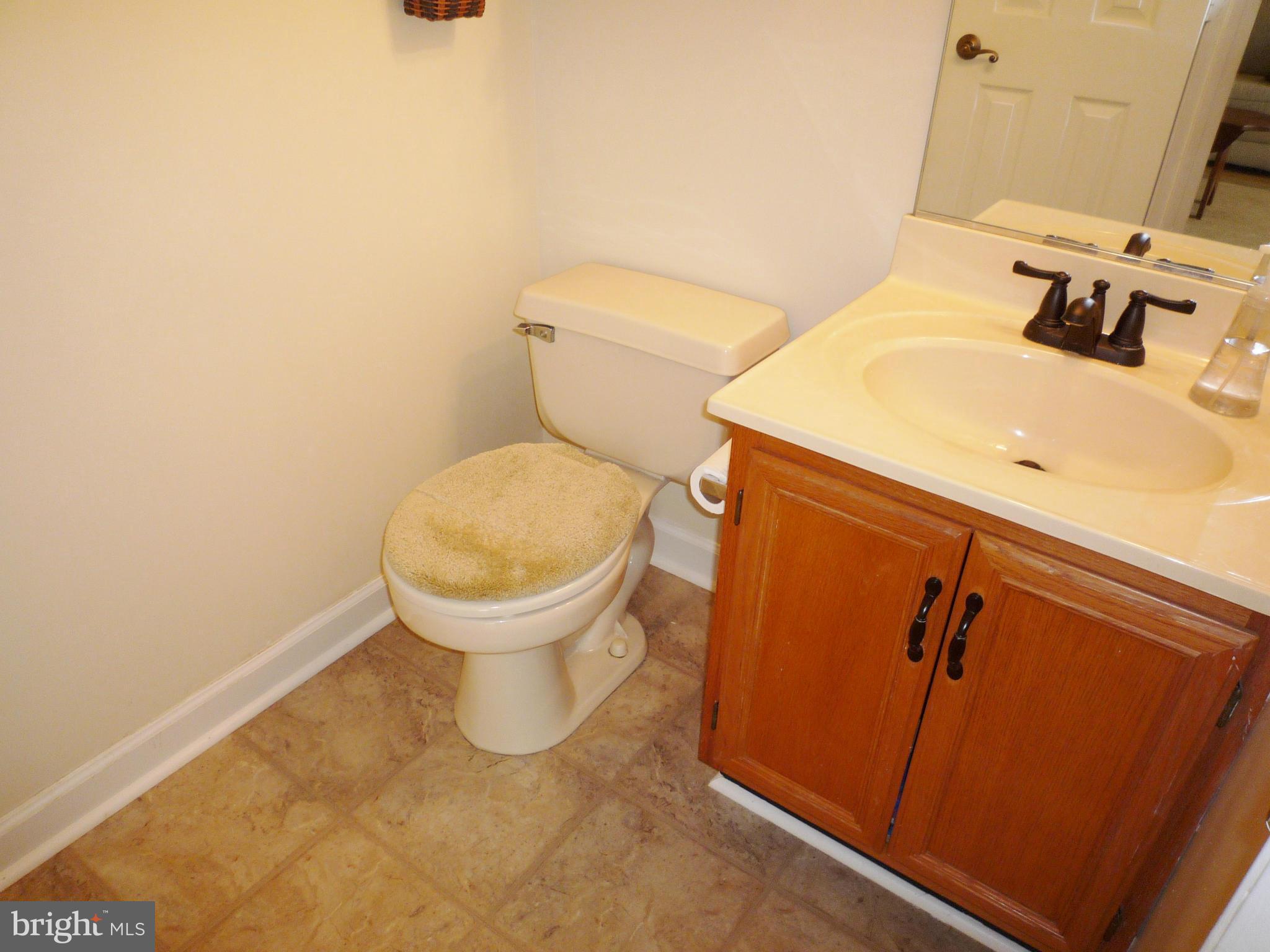 6404 View Point Court Frederick, MD 21703 - Photo 6 of 22 Bath