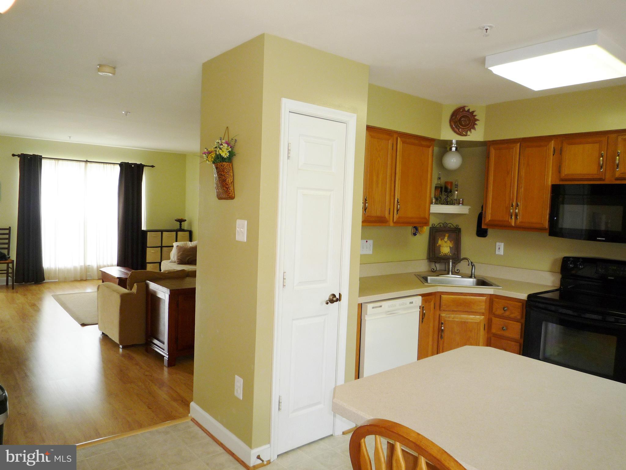 6404 View Point Court Frederick, MD 21703 - Photo 7 of 22 Interior (General)