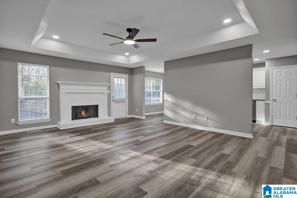 945 9th Street Pleasant Grove, AL 35127 - Photo 2 of 21