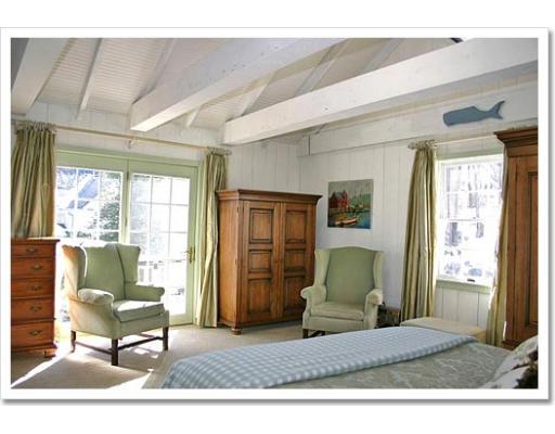 13 Short Street Cohasset, MA 02025 - Photo 17 of 20 a living room with furniture and a window