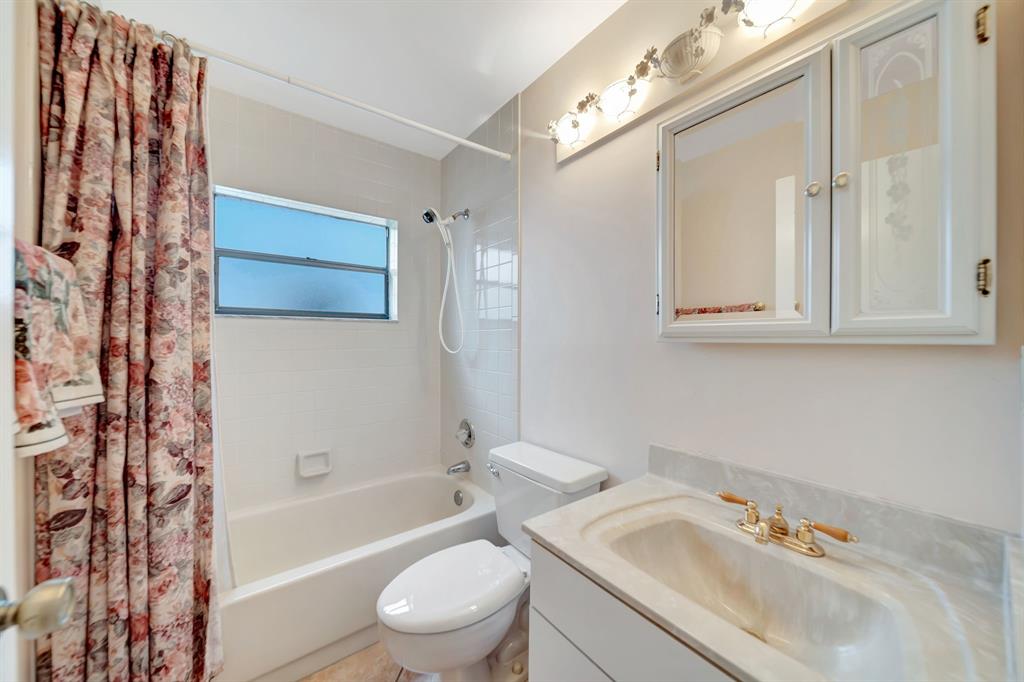 8507 Northwest 83rd Street Tamarac, FL 33321 - Photo 21 of 45 Guest Bathroom