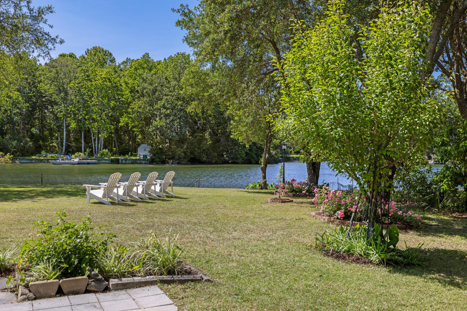 1391 Royston Road Mount Pleasant, SC 29464 - Photo 5 of 69
