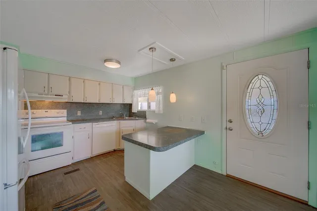 $193,000 | 12501 Ulmerton Road, Unit 128, Largo, FL 33774