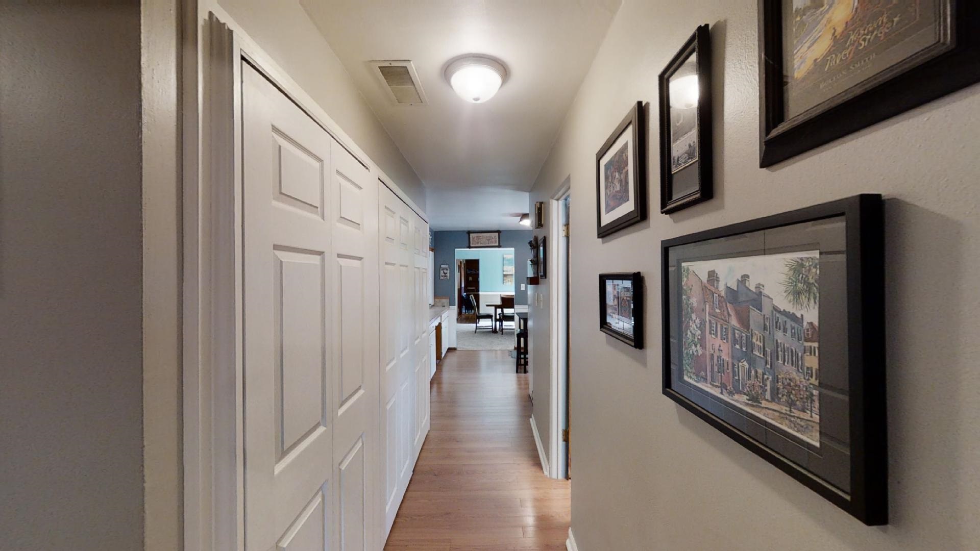 6123 West Hills Road Fort Wayne, IN 46804 - Photo 14 of 35 Gallery Image 14