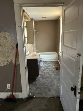$19,997 | 1619 South Faraday Avenue, Peoria, IL 61605