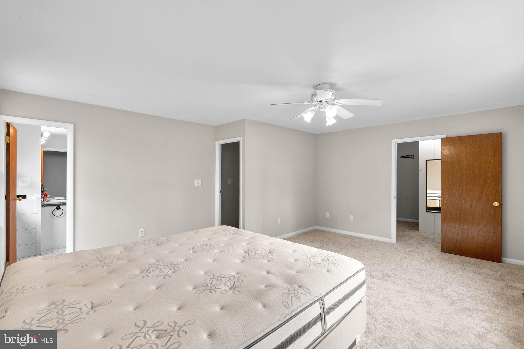 4576 Roundhill Road Ellicott City, MD 21043 - Photo 26 of 49 Gallery Image 26