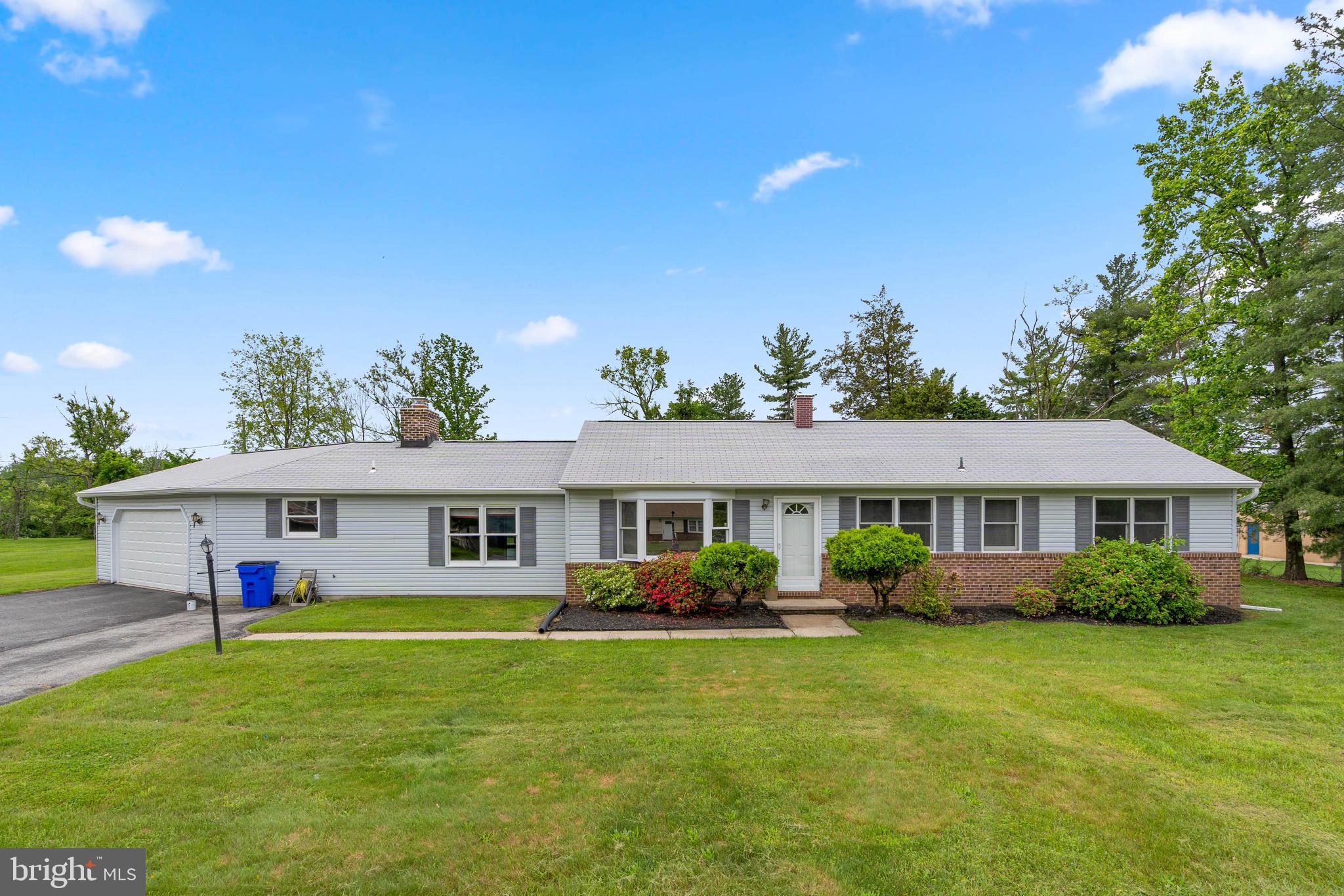 4576 Roundhill Road Ellicott City, MD 21043 - Photo 47 of 49 Gallery Image 47