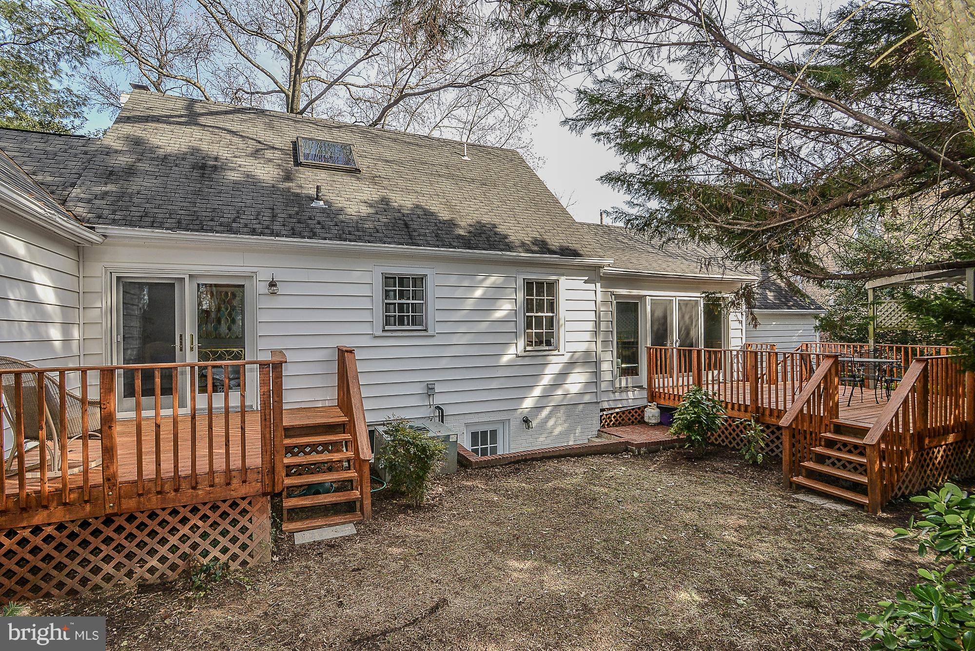 1212 Summit Road McLean, VA 22101 - Photo 30 of 31 Rear Exterior