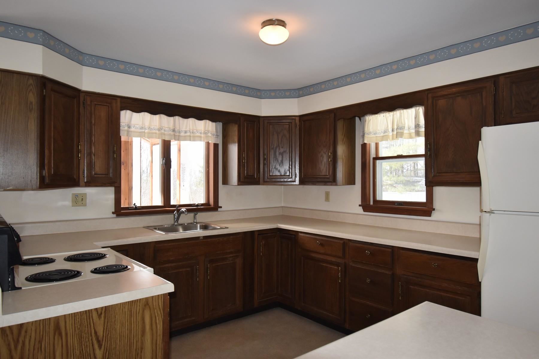1908 East Clarendon Road Clarendon, VT 05759 - Photo 13 of 40 Gallery Image 13
