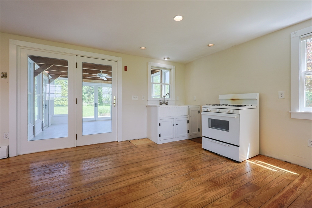 460 West Main Road Little Compton, RI 02837 - Photo 8 of 42