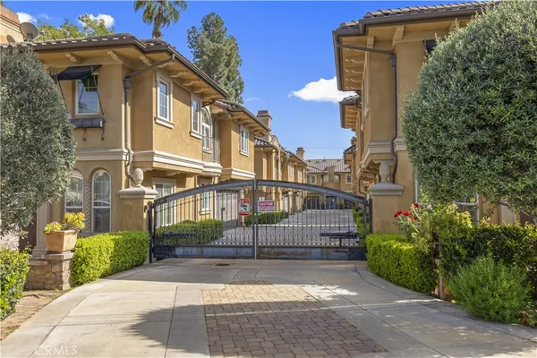 $978,888 | 726 Fairview Avenue, Unit D, Arcadia, CA 91007