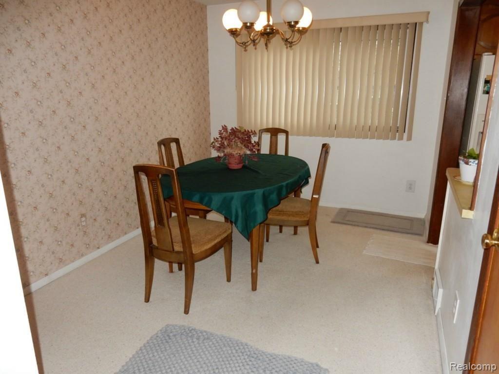 3623 Rome Avenue Warren, MI 48091 - Photo 4 of 18 DSCN6542.jpg
