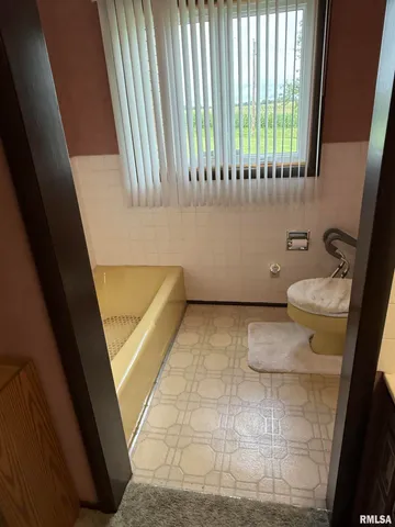 $228,000 | 8323 East Briney Road, Ipava, IL 61441