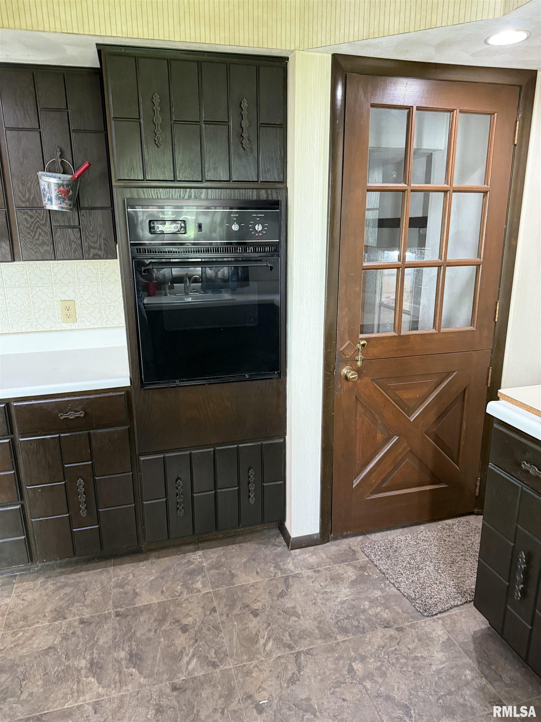 8323 East Briney Road Ipava, IL 61441 - Photo 2 of 72