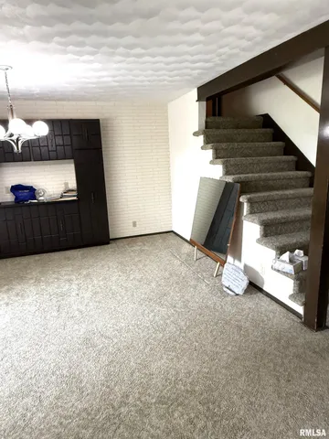 $228,000 | 8323 East Briney Road, Ipava, IL 61441