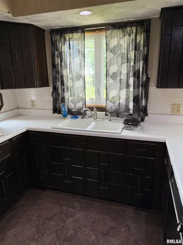 $228,000 | 8323 East Briney Road, Ipava, IL 61441