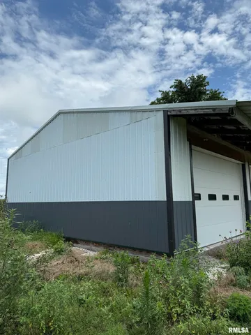 $228,000 | 8323 East Briney Road, Ipava, IL 61441