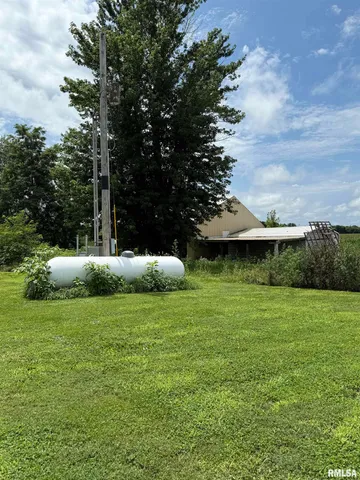 $228,000 | 8323 East Briney Road, Ipava, IL 61441