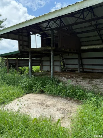 $228,000 | 8323 East Briney Road, Ipava, IL 61441