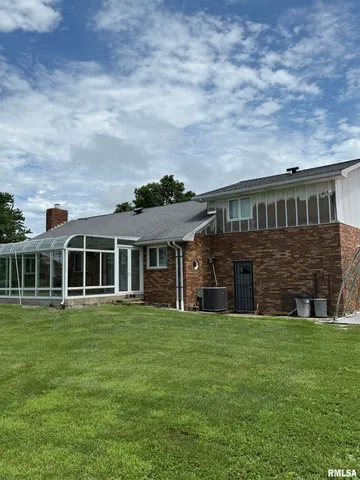 $228,000 | 8323 East Briney Road, Ipava, IL 61441